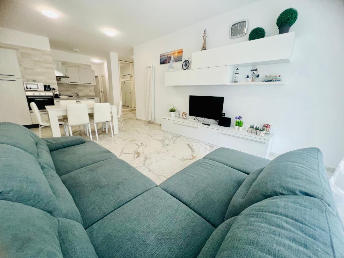 Suite Trilocale - Citta Della Musica -Casino San Remo Buitenkant foto